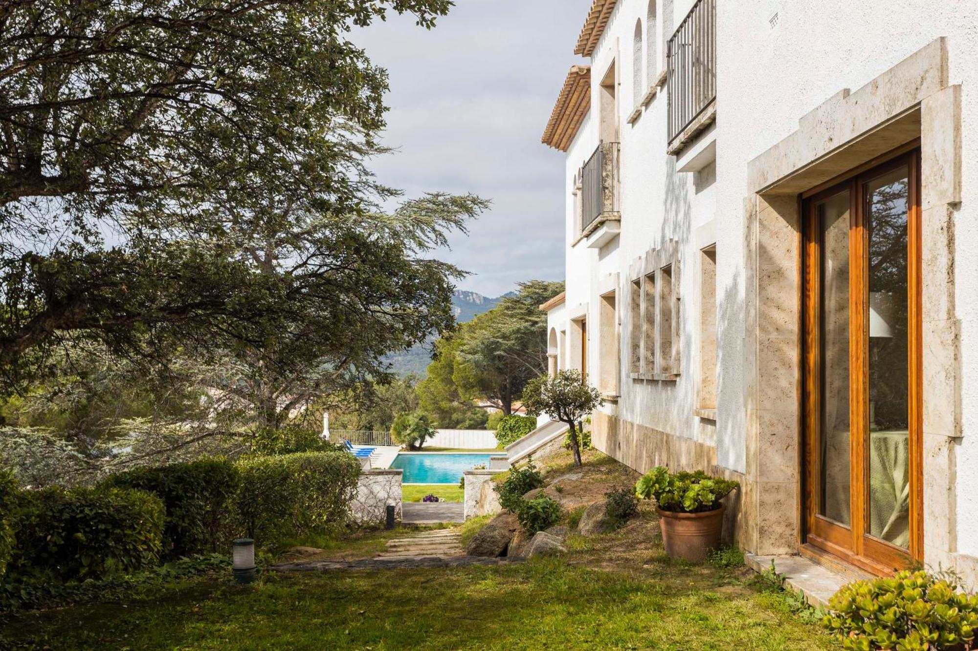 Villa Maricel Сан Фелиу де Гиксолс Екстериор снимка